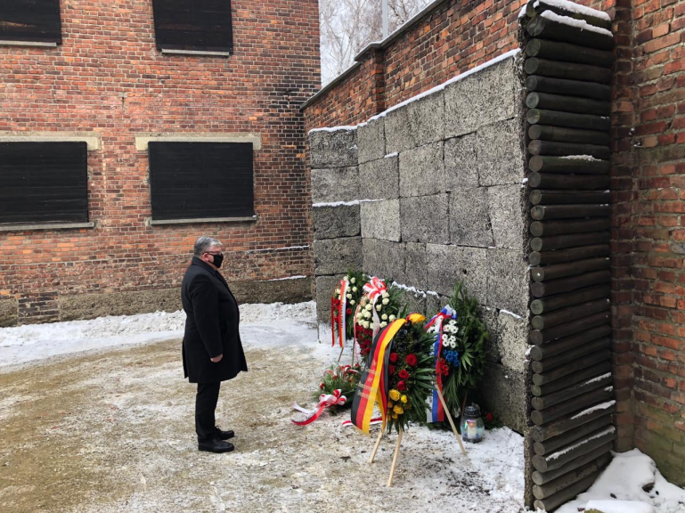 Памятные церемонии в связи с 76-й годовщиной освобождения концентрационного лагеря и лагеря смерти «Аушвиц-Биркенау»